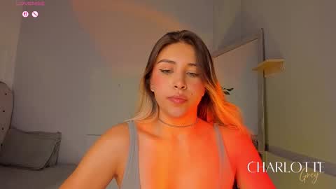 charlotte  grey online show from November 11, 6:05 pm