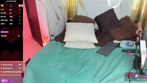 charlotte__milf online show from March 23, 8:31 am