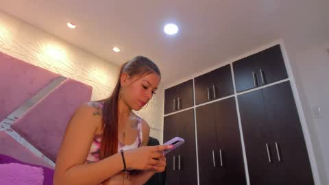 Charlotte Icee online show from April 2, 6:05 pm