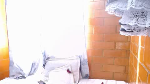 Charlotte online show from March 4, 1:50 pm