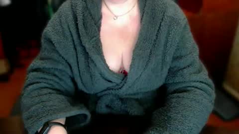 CharlotteXTasty online show from February 5, 6:33 pm