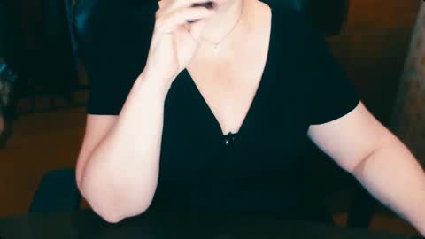 CharlotteXTasty online show from November 13, 11:31 am