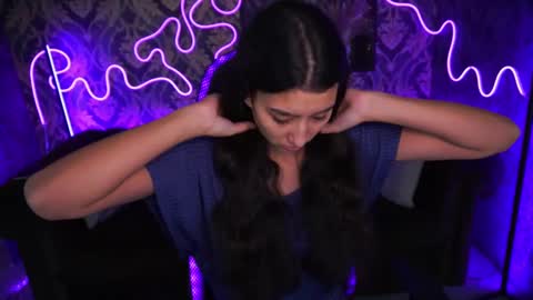 SweetMoco online show from January 31, 6:35 am