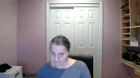 chealsiek online show from February 10, 1:41 am