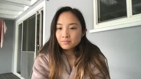 chellybear101 online show from March 1, 6:00 pm