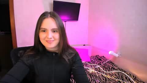Chelsy  Luxe  online show from July 19, 11:23 am