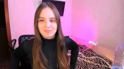 Chelsy  Luxe  online show from July 20, 10:39 am