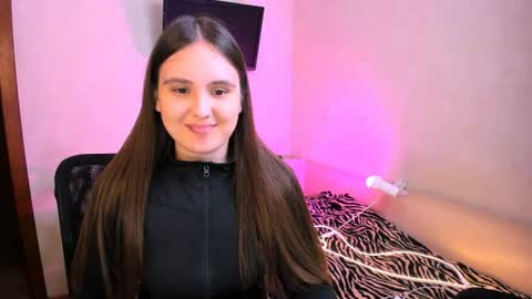 Chelsy  Luxe  online show from July 10, 10:38 am