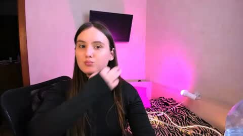 Chelsy  Luxe  online show from July 12, 11:44 am