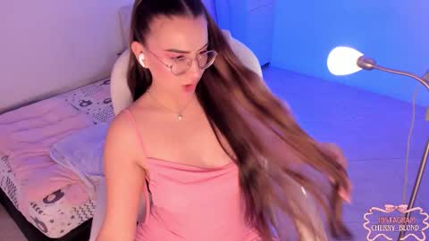 Cherry online show from February 3, 6:22 am