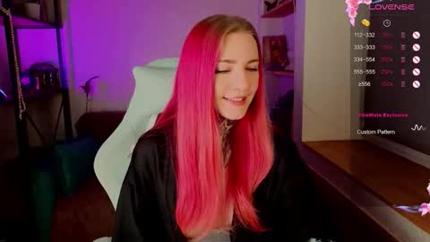 Roxy online show from November 25, 6:15 am