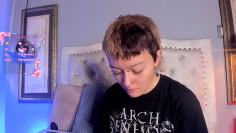 Cherry Glow  online show from November 3, 4:22 pm