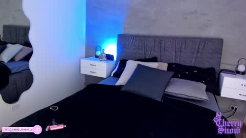 Cherry online show from January 13, 5:02 am