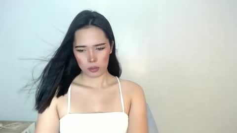 cheska online show from April 27, 1:25 am