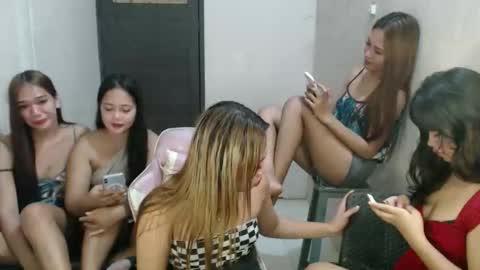 chinny120 online show from February 25, 6:39 pm