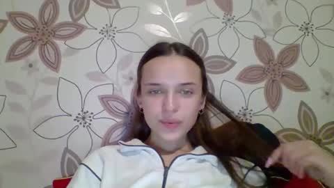 chloe45673 online show from May 19, 7:32 pm