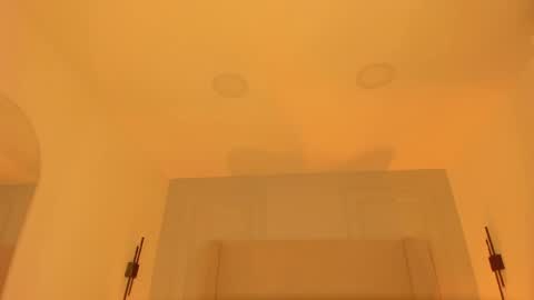 Chloe online show from April 7, 11:56 am