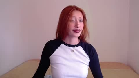 Snapshot of chloe_snoww chatting on February 26, 10:22 pm cloes  online show from February 26, 10:22 pm