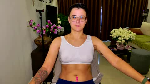 Eva and Sandra online show from May 23, 8:45 am