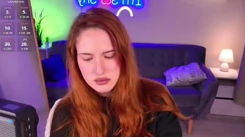Chloe online show from July 7, 10:56 pm