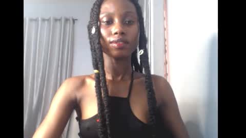 choco_petitqueen online show from March 24, 7:25 am