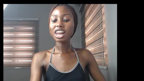 choco_petitqueen online show from January 19, 2:57 pm