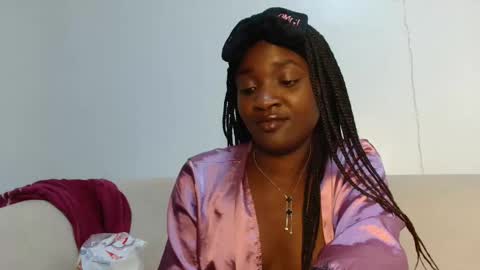 Lofti online show from December 18, 1:27 pm