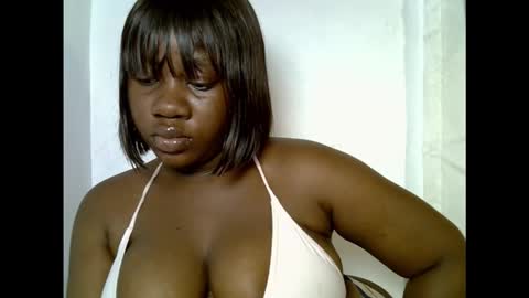 Snapshot of chocolateassgirl61 chatting on September 24, 9:36 pm chocolateassgirl61 online show from September 24, 9:36 pm