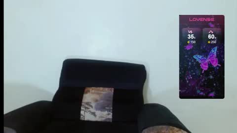 chocolatemilkebony online show from November 3, 10:19 am