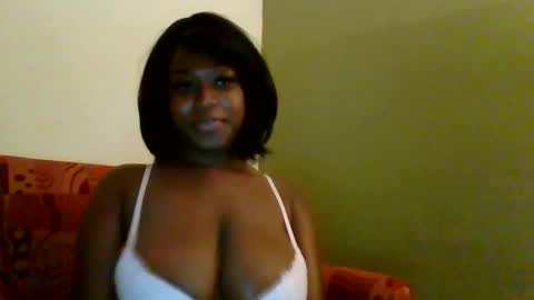 ChocolateMilkMilf online show from May 2, 1:09 am