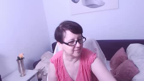 Christa online show from June 10, 11:25 pm