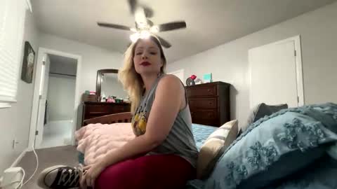 Christy Stevens online show from April 14, 2:39 pm