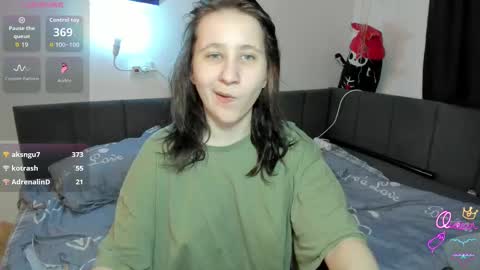 christyw3b online show from March 12, 6:43 pm