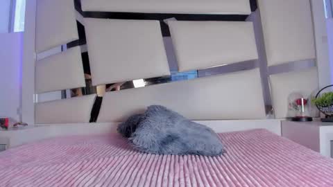 instagram chrystaljade.1 online show from February 10, 1:36 pm