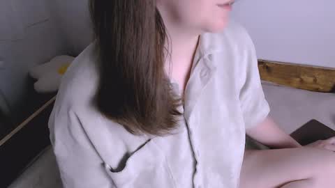 Maia online show from May 19, 6:37 pm