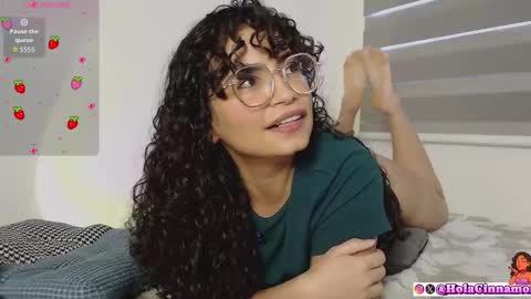 Emma online show from March 15, 5:37 pm