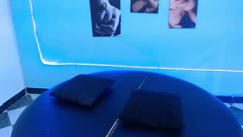 Cinthya online show from February 9, 4:09 pm