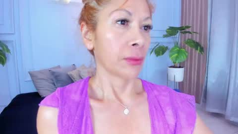  CINTIA  online show from April 17, 11:23 am