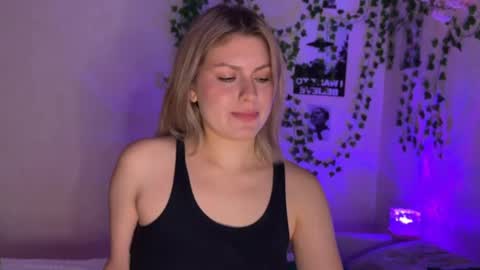 Snapshot of citruska chatting on October 11, 6:32 pm karina online show from October 11, 6:32 pm