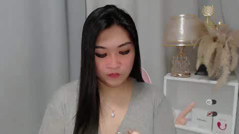 CLAIRE online show from May 25, 8:24 am