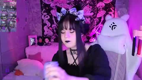 Claire Faers online show from November 23, 6:31 pm