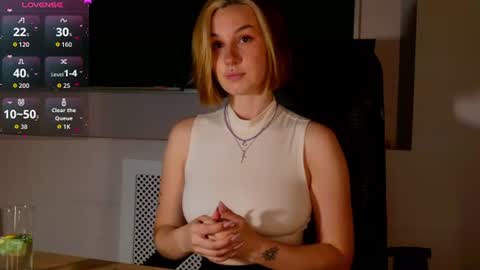 Claire online show from July 2, 2:56 pm