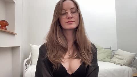 classyandgirly online show from March 24, 7:41 pm