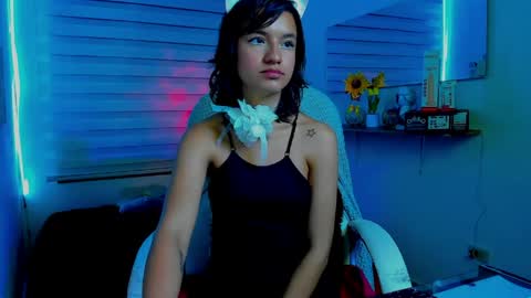 Clawdeen online show from April 6, 5:19 am