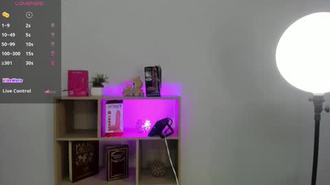 Cleo Adams online show from September 18, 4:22 am