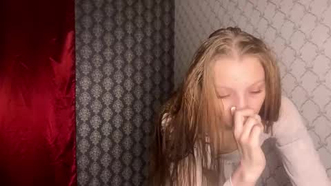 Cleo online show from March 3, 6:14 pm