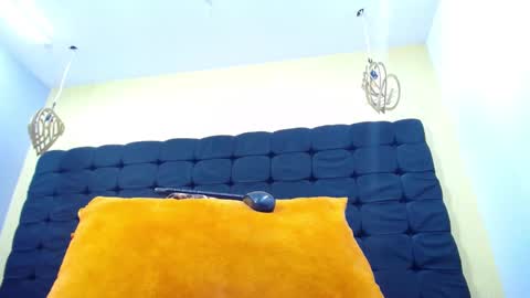 Cloe online show from March 4, 9:00 pm