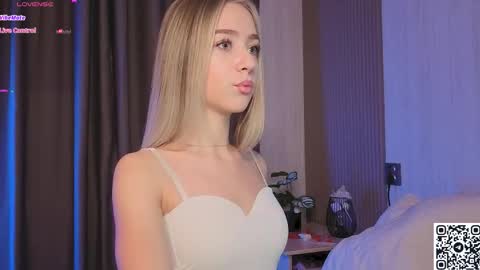 Criss online show from November 24, 3:08 am