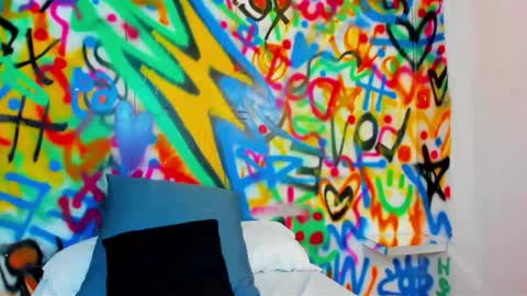 valentina online show from April 12, 12:19 pm