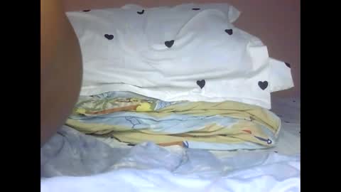 cool_berry online show from October 16, 1:08 am